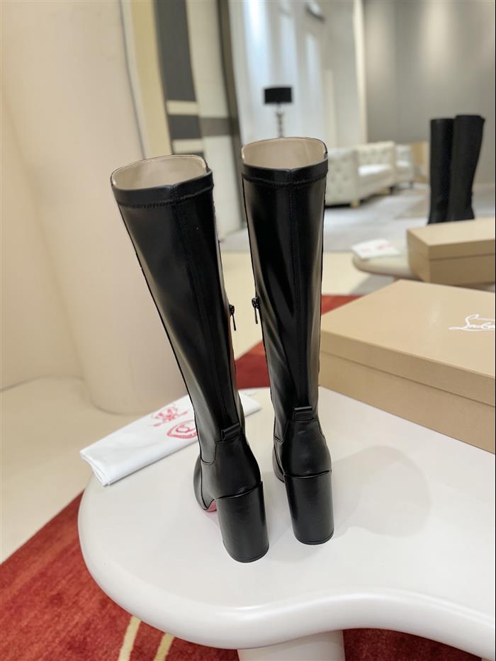 2025112818817266 590